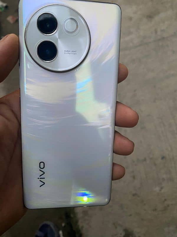 Vivo v30e 5g mobile 8/256 Without boX 0