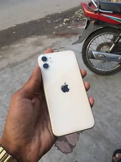 Iphone 11  Non pta Non active