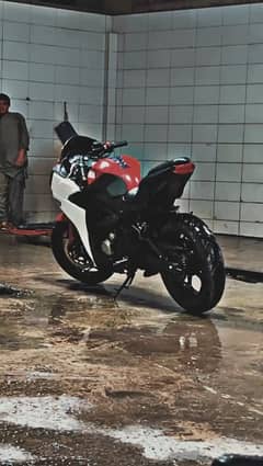 yamaha r3