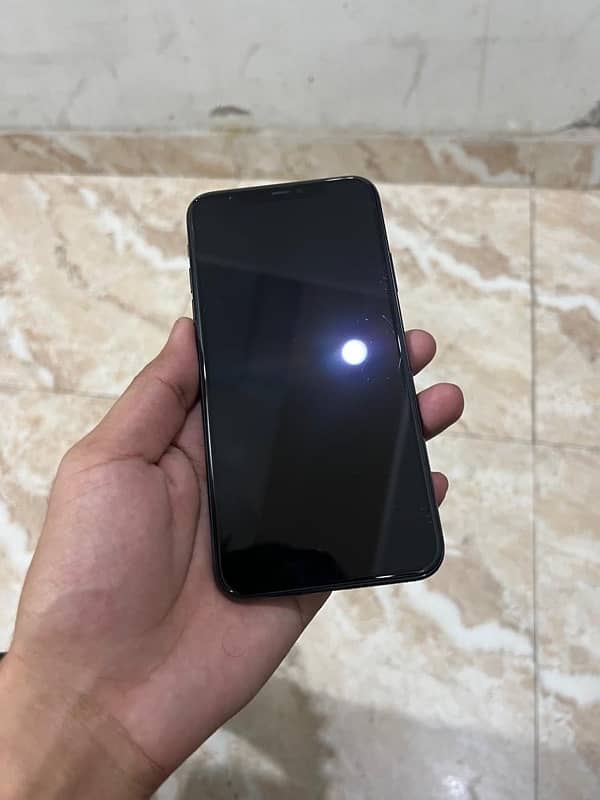 iphone 11 pro max pta approve 4