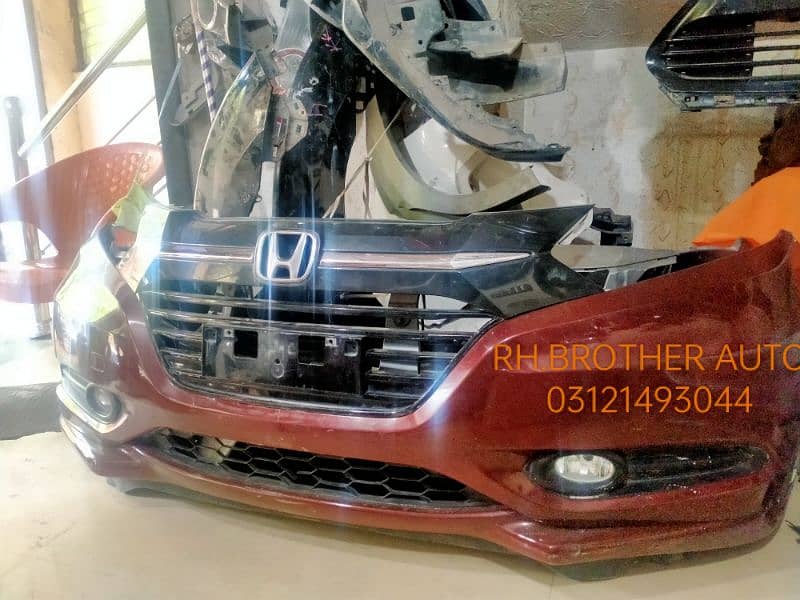 FORTUNER HEADLIGHT AVAILABLE 1