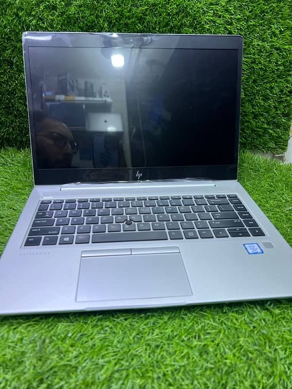 HP ELITEBOOK 840 G5 / G6 core i5 8th Gen - 16GB RAM - 256GB Nvme 1