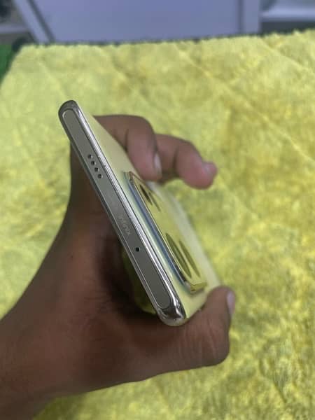 Infinix zero 30 4g 4