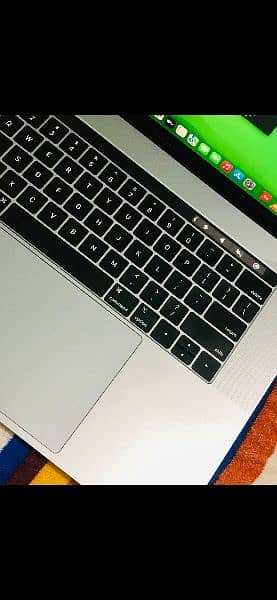 MACBOOK PRO 2019 Core i9 5