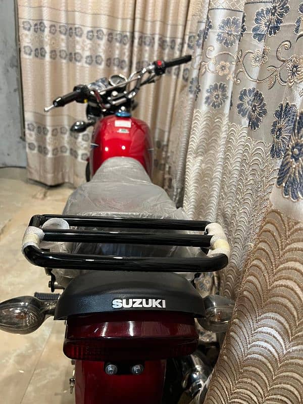 Suzuki GS150 Motor Cycle , urgent sale, need money 5