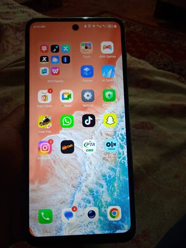 Infinix hot 40i for sell 8+8gb ram 128 gb rom 1