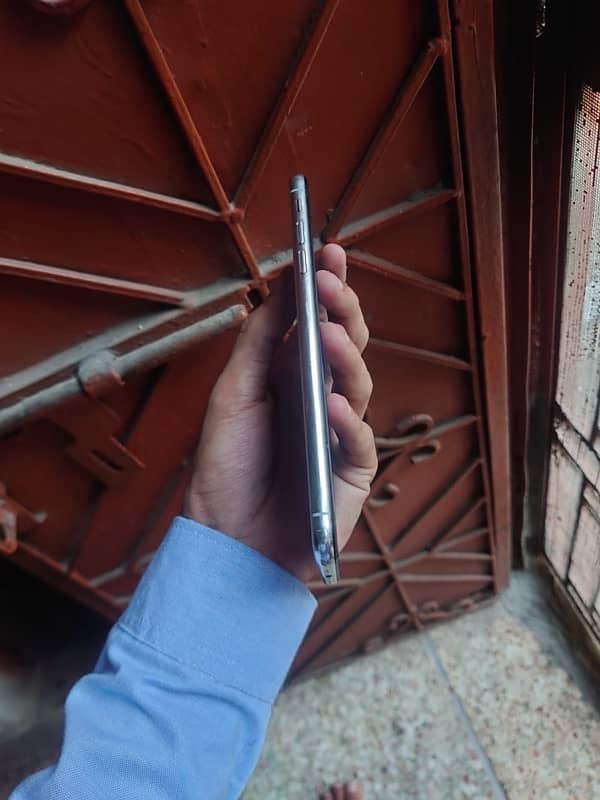 i phone xs max 256gb non pta / 03256570048 3