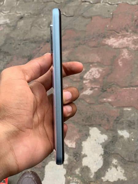 Vivo y21 4+1gb 64gb 1