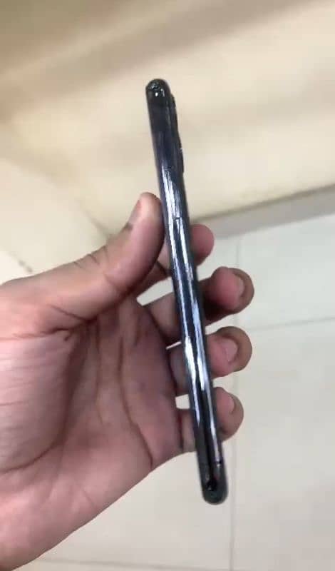 Iphone 11 Pro PTA Approved 2