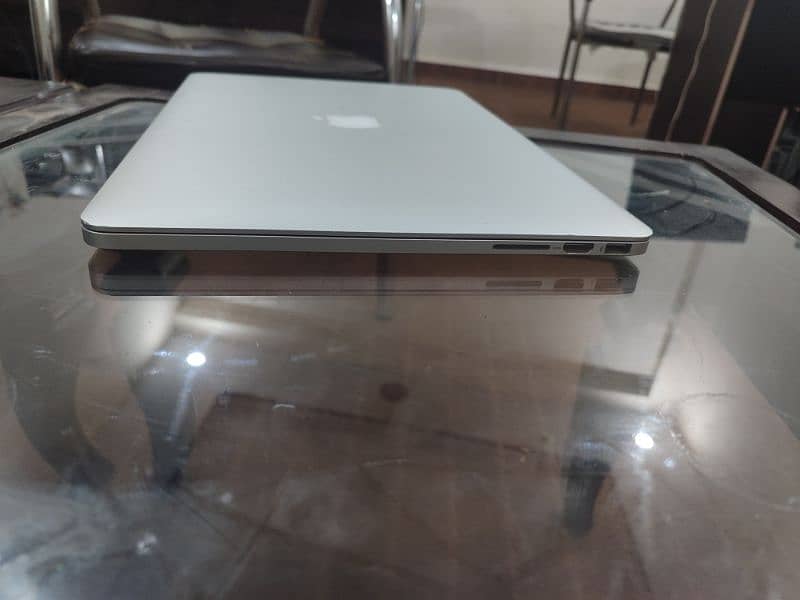 Apple MacBook Pro 2013 8