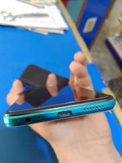 Infinix hot 12 condition 10/9