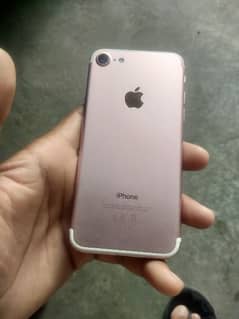 iphone 7  pta approved 10/10 condition