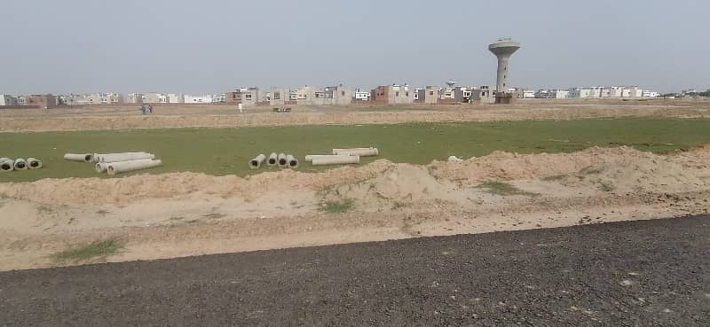 Prime Location Residential Plot Of 5 Marla Is Available For sale 35