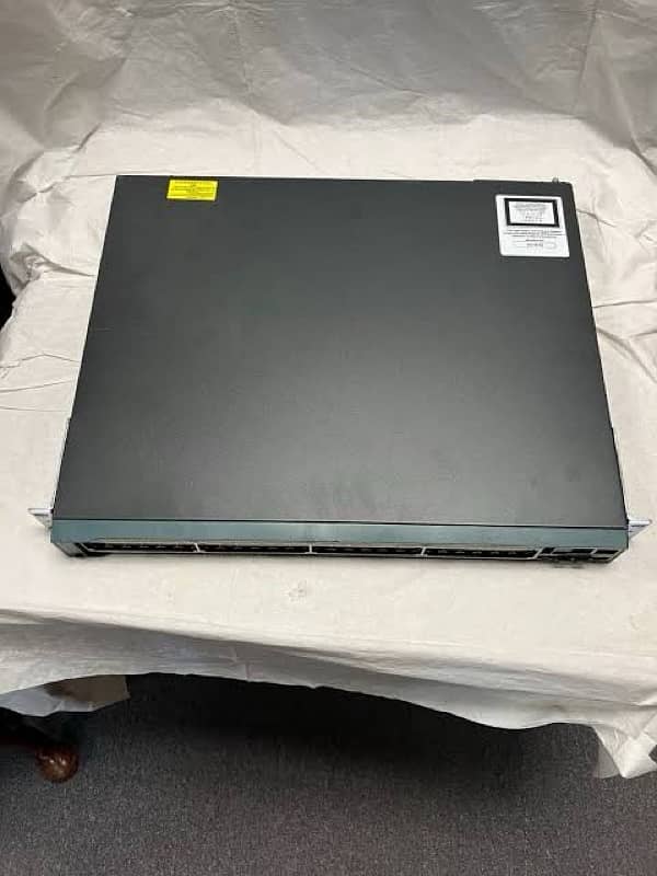 Cisco 2960S All Gigabit POE Switch 48Ports 1