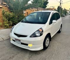 Honda Fit 2007 / 2013 automatic 1.3 | City