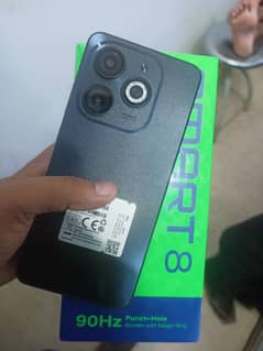 Infinix smart 8 (Warrenty)