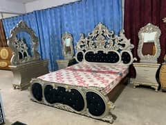 Double Bed/ beautiful bed/king size bed/dressing table/jahez packages