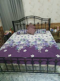 king size bed with side tables &dressing