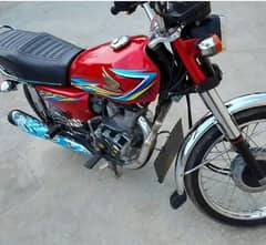 Honda bike 125 cc 03277559122argent parcel model 2018