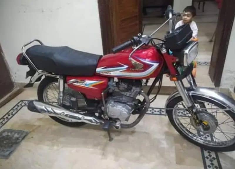 honda CG 125 2016 model bike for sale WhatsApp number:03278290878 1