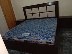 bed and The mattress 0