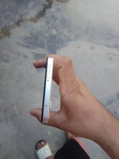 Vivo y36 mobile sale  used 4 month