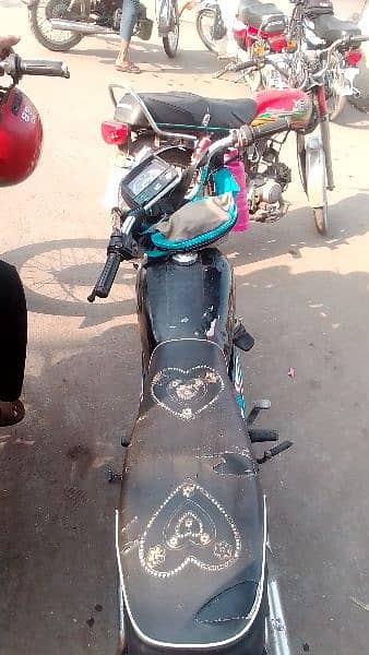 AOA lush condition bike hai koe kam nh hone wala bike mein argant sale 2