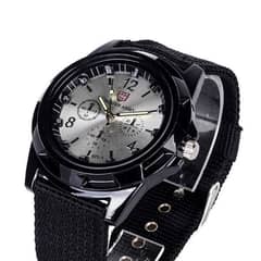 Rubber strap analog watch for boys