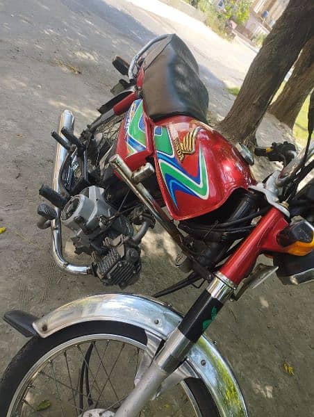 Honda CD70 2