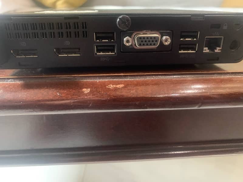 HP Elitedesk 705 G4 Mini PC Ryzen 5 Processor 1