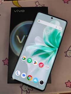 vivo v30 6 months used with all accessories