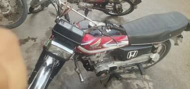 Honda for sell 2016 nambar 03094402339