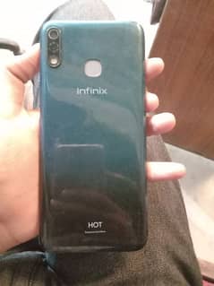 infinix hot 8 lite.  2/32  official pta approved.