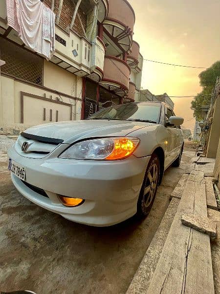 Honda Civic VTi 2004 1