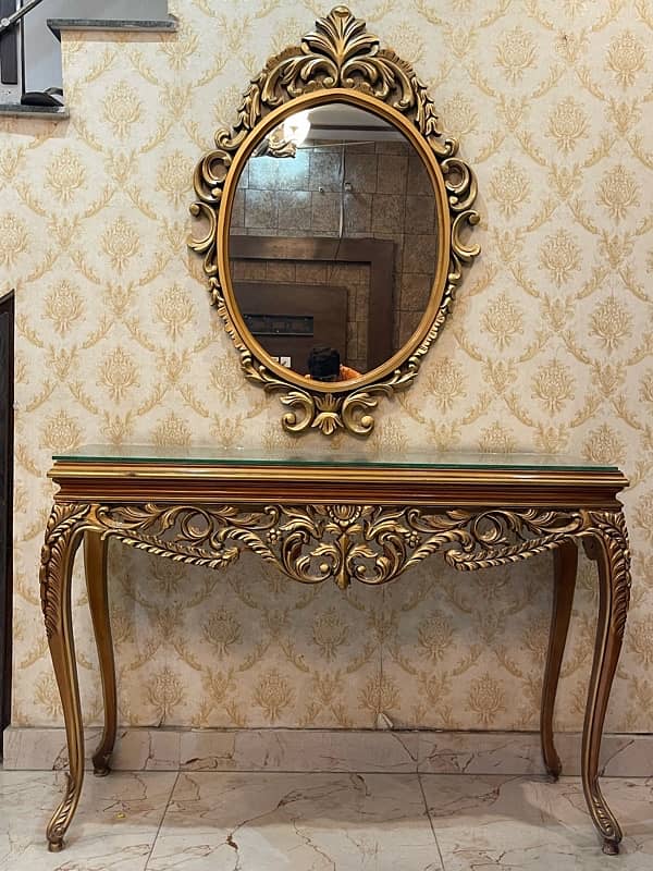 Concole table with Mirror 0