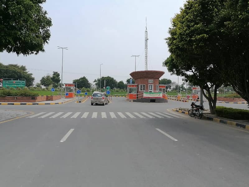 Ideal Residential Plot Is Available For Sale In Faisalabad 8