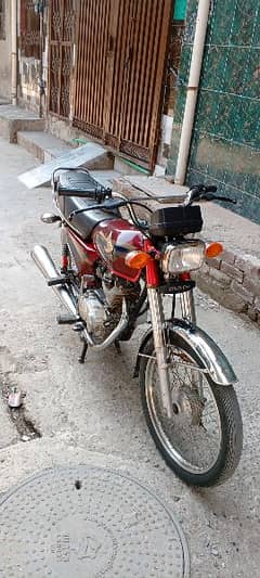 Honda 125 Urgent sale