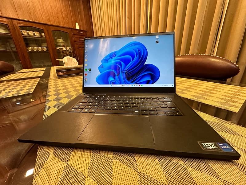 Razer Blade 15 advance late 2021 RTX 3080 3