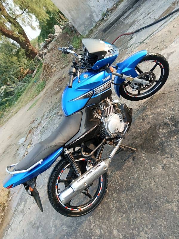 Yamaha ybr 125cc self start new janven condition all documents complet 2