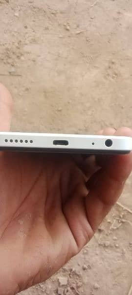 infinix Smart 7 4+3 64 box and charger available 2