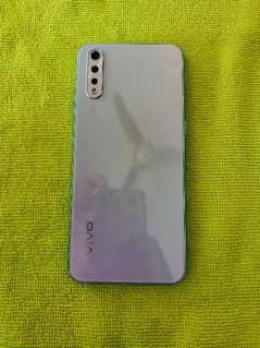 vivo S1 4/128 10/10 in display finger