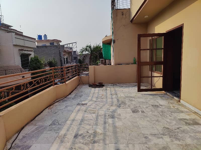 5 Marla Double Story House For Sale D Block Punjab Society Ghazi Road Lahore. 7