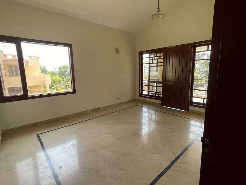 666 yard upper portion for rent in BUKHARI 16