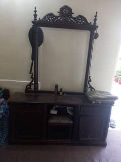 dressing table with cabinets