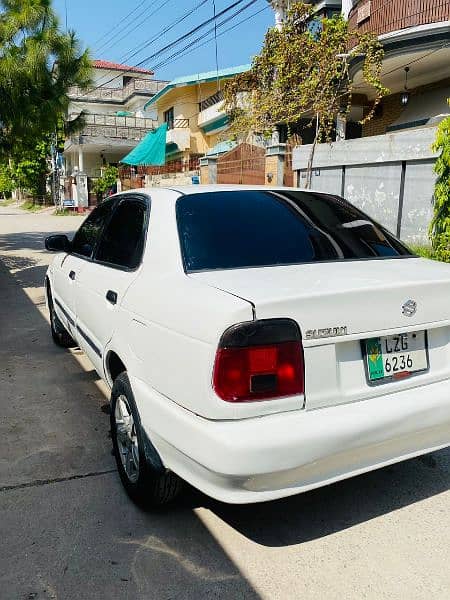 Suzuki Baleno 2004 13