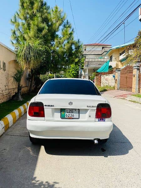 Suzuki Baleno 2004 15