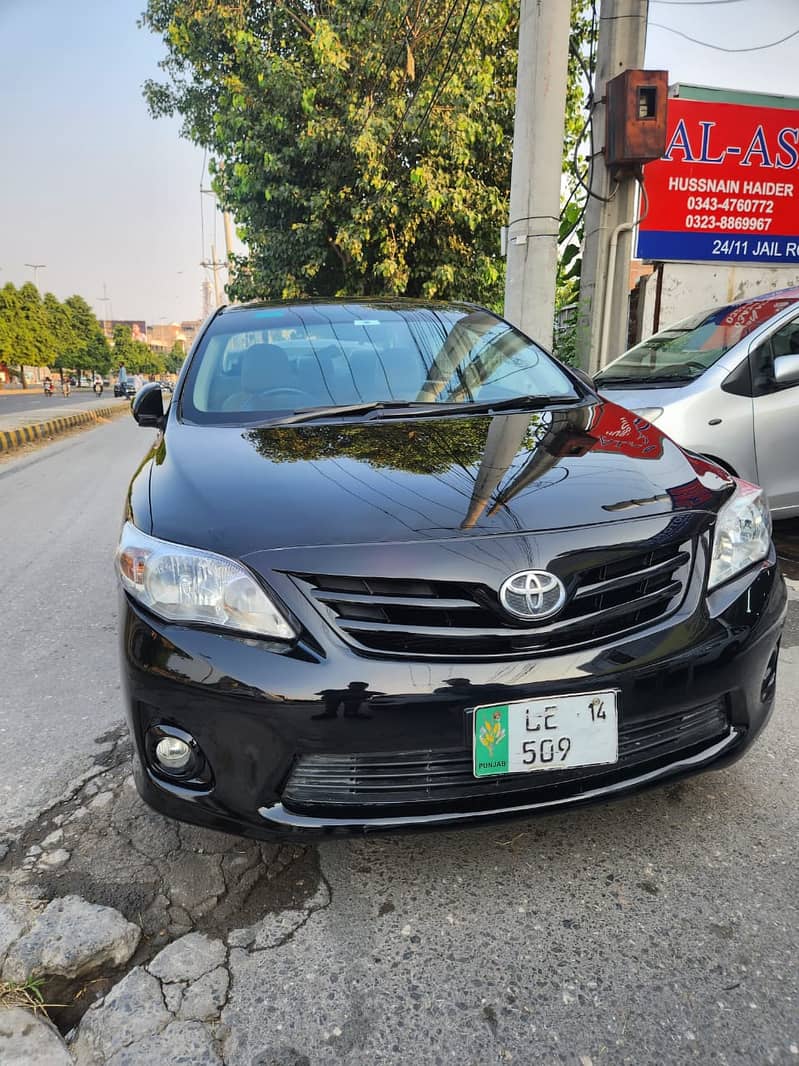 Toyota Corolla Altis 2014 4