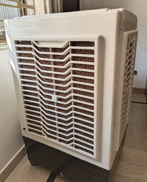 N. B AIR COOLER MODEL 786 4