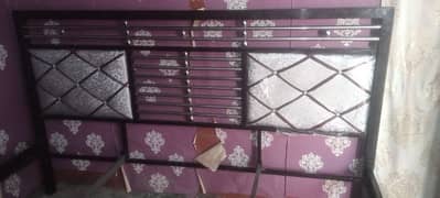 new condition only 4 month used double bed