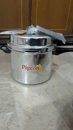 Pigeon pressure cooker 10 liters 100% original (Made in india)